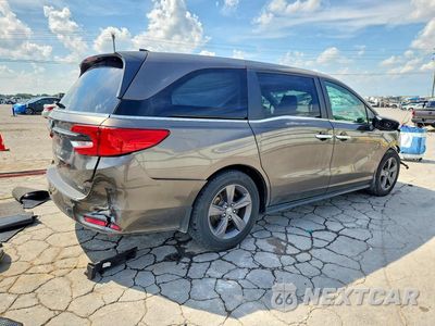 Trzecie zdjęcie samochodu z tyłu: 2021 HONDA ODYSSEY EX VIN:5FNRL6H54MB035410 - miniatura