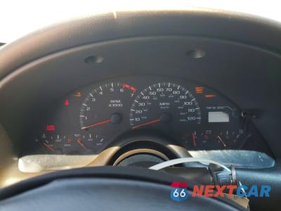 Zdjęcie 9 z 12 samochodu: 2001 CHEVROLET CAMARO VIN:2G1FP22K512131594 - miniatura