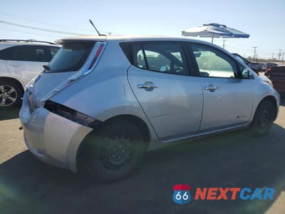 Trzecie zdjęcie samochodu z tyłu: 2013 NISSAN LEAF S/SV/SL VIN:1N4AZ0CP3DC420588 - miniatura