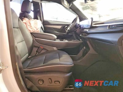 Zdjęcie 7 z 14 samochodu: 2026 BUICK ENCLAVE PREFERRED VIN:5GAEVAKSXTJ137880 - miniatura