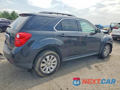 Trzecie zdjęcie samochodu z tyłu: 2011 CHEVROLET EQUINOX LT VIN:2CNFLNEC8B6460210 - miniatura