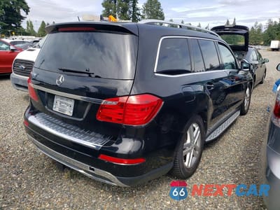 Trzecie zdjęcie samochodu z tyłu: 2014 MERCEDES-BENZ GL 450 4MATIC VIN:4JGDF7CE3EA423295 - miniatura
