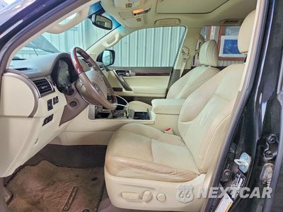 Zdjęcie 7 z 12 samochodu: 2018 LEXUS GX 460 VIN:JTJBM7FX2J5196082 - miniatura