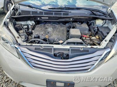 Zdjęcie 12 z 13 samochodu: 2017 TOYOTA SIENNA XLE PREMIUM 7-PASSENGER VIN:5TDDZ3DC0HS184670 - miniatura