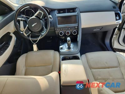 Zdjęcie 8 z 14 samochodu: 2019 JAGUAR E-PACE S VIN:SADFJ2FX8K1Z35095 - miniatura