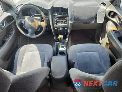 Zdjęcie 8 z 13 samochodu: 2004 HYUNDAI SANTA FE GLS VIN:KM8SC13D74U699528 - miniatura