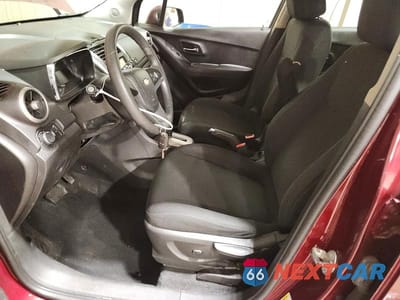 Zdjęcie 7 z 13 samochodu: 2016 CHEVROLET TRAX LS VIN:3GNCJNSB0GL224783 - miniatura