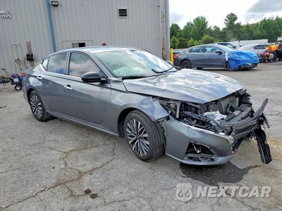 Czwarte zdjęcie samochodu z boku: 2024 NISSAN ALTIMA VIN:1N4BL4DV8RN319309 - miniatura