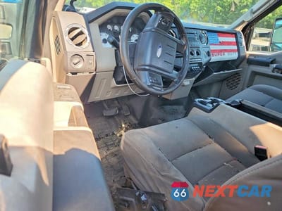 Zdjęcie 8 z 12 samochodu: 2009 FORD F350 SUPER DUTY VIN:1FTWX31R49EA30252 - miniatura