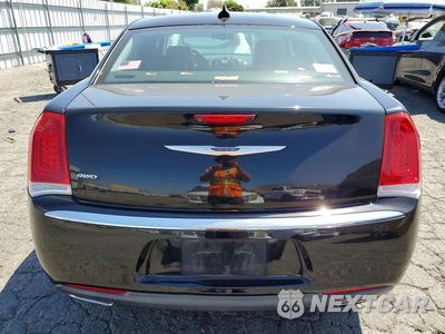 Zdjęcie 6 z 12 samochodu: 2020 CHRYSLER 300 LIMITED VIN:2C3CCAKG6LH154866 - miniatura