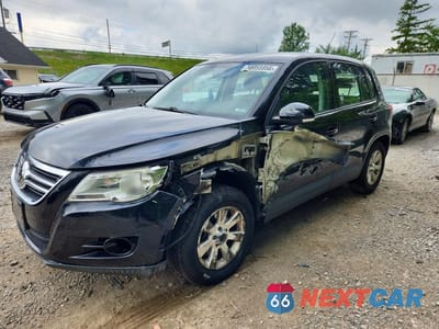 2009 VOLKSWAGEN TIGUAN S WVGAV75N49W512367 - główne zdjęcie licytacji z USA - miniatura