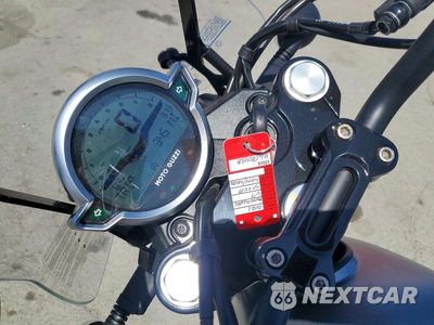Zdjęcie 8 z 9 samochodu: 2021 MOTO GUZZI V7 STONE VIN:ZGUKZUA06MM000438 - miniatura