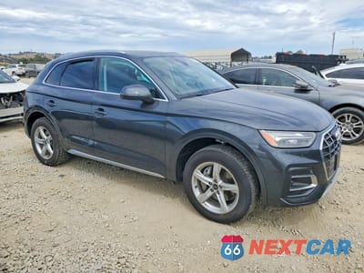 Czwarte zdjęcie samochodu z boku: 2023 AUDI Q5 PREMIUM 40 VIN:WA1ABAFY9P2161277 - miniatura