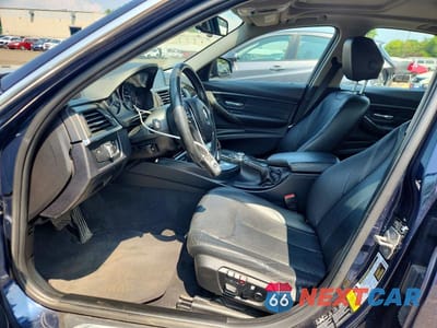 Zdjęcie 7 z 12 samochodu: 2013 BMW 328 XI SULEV VIN:WBA3B5C59DF596754 - miniatura