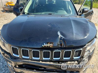 Zdjęcie 12 z 13 samochodu: 2019 JEEP COMPASS LIMITED VIN:3C4NJDCB2KT661395 - miniatura