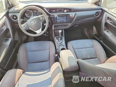Zdjęcie 8 z 13 samochodu: 2019 TOYOTA COROLLA LE VIN:5YFBURHE3KP903981 - miniatura