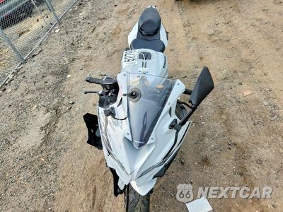 Piąte zdjęcie samochodu w środku: 2025 KAWASAKI ZX400 S VIN:ML5ZXCS14SDA39404 - miniatura