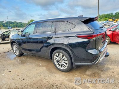 Drugie zdjęcie samochodu z przodu: 2026 TOYOTA HIGHLANDER HYBRID PLATINUM VIN:5TDEBRCH0TS708840 - miniatura