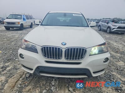 Piąte zdjęcie samochodu w środku: 2011 BMW X3 XDRIVE28I VIN:5UXWX5C57BL713889 - miniatura