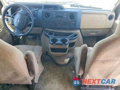 Zdjęcie 8 z 12 samochodu: 2012 FORD ECONOLINE E350 SUPER DUTY WAGON VIN:1FBSS3BL7CDA29430 - miniatura