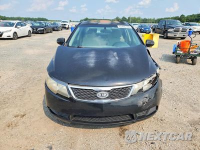 Piąte zdjęcie samochodu w środku: 2012 KIA FORTE EX VIN:KNAFU4A2XC5633907 - miniatura