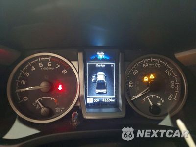 Zdjęcie 9 z 12 samochodu: 2023 TOYOTA TACOMA SR5 V6 VIN:3TMAZ5CN7PM213548 - miniatura