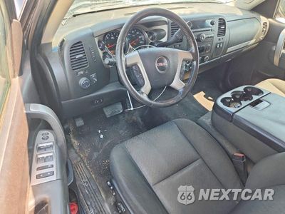 Zdjęcie 8 z 12 samochodu: 2013 GMC SIERRA K2500 SLE VIN:1GT220CG0DZ378414 - miniatura