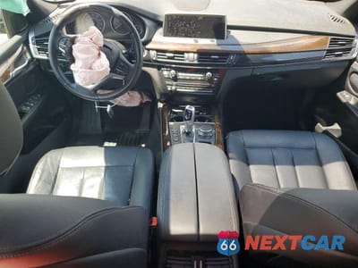 Zdjęcie 8 z 13 samochodu: 2017 BMW X5 XDRIVE35I VIN:5UXKR0C33H0V73490 - miniatura