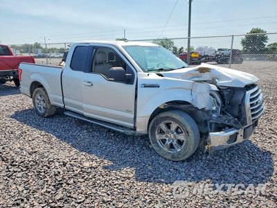 Czwarte zdjęcie samochodu z boku: 2016 FORD F150 SUPER CAB VIN:1FTEX1CP2GKF41002 - miniatura