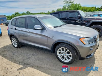 Czwarte zdjęcie samochodu z boku: 2013 BMW X3 XDRIVE28I VIN:5UXWX9C55D0A31222 - miniatura