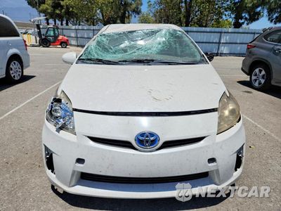 Piąte zdjęcie samochodu w środku: 2011 TOYOTA PRIUS TWO VIN:JTDKN3DU2B5336201 - miniatura
