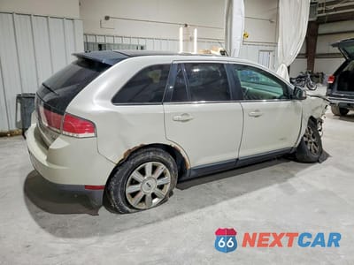 Trzecie zdjęcie samochodu z tyłu: 2007 LINCOLN MKX VIN:2LMDU88C97BJ33724 - miniatura