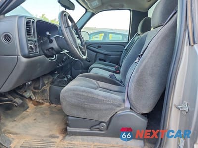 Zdjęcie 7 z 13 samochodu: 2005 CHEVROLET SILVERADO K1500 VIN:1GCEK14X55Z245344 - miniatura