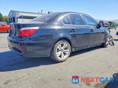 Trzecie zdjęcie samochodu z tyłu: 2010 BMW 528 I VIN:WBANU5C52AC442631 - miniatura