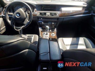 Zdjęcie 8 z 12 samochodu: 2013 BMW 528 I VIN:WBAXG5C52DD230374 - miniatura