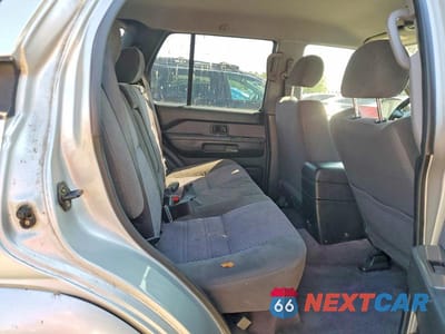 Zdjęcie 11 z 13 samochodu: 2004 NISSAN PATHFINDER SE VIN:JN8DR09Y84W916075 - miniatura
