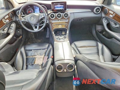 Zdjęcie 8 z 12 samochodu: 2017 MERCEDES-BENZ C 300 4MATIC VIN:55SWF4KB5HU209793 - miniatura