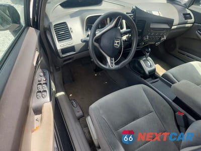 Zdjęcie 8 z 12 samochodu: 2010 HONDA CIVIC LX VIN:2HGFA1F58AH527038 - miniatura