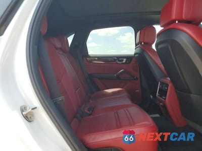 Zdjęcie 11 z 13 samochodu: 2019 PORSCHE CAYENNE S VIN:WP1AB2AY1KDA63889 - miniatura