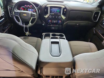 Zdjęcie 8 z 12 samochodu: 2020 CHEVROLET SILVERADO K1500 LT VIN:3GCUYDET2LG218199 - miniatura