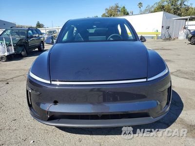 Piąte zdjęcie samochodu w środku: 2026 TESLA MODEL Y VIN:7SAYGDEE2TF640519 - miniatura