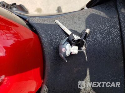 Zdjęcie 8 z 9 samochodu: 2024 KAWASAKI ZR900 F VIN:ML5ZRDF19RDA69051 - miniatura