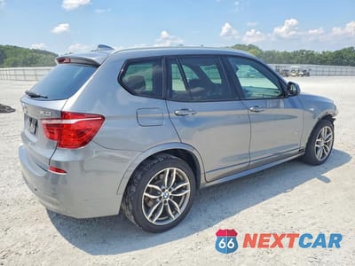Trzecie zdjęcie samochodu z tyłu: 2017 BMW X3 XDRIVE35I VIN:5UXWX7C58H0S18431 - miniatura