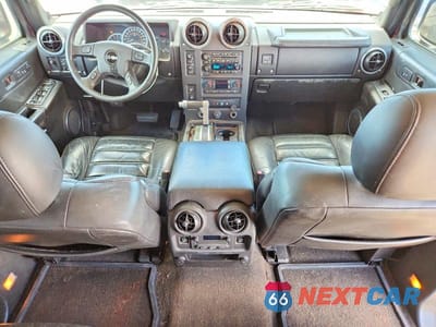 Zdjęcie 8 z 13 samochodu: 2006 HUMMER H2 VIN:5GRGN23U86H105260 - miniatura