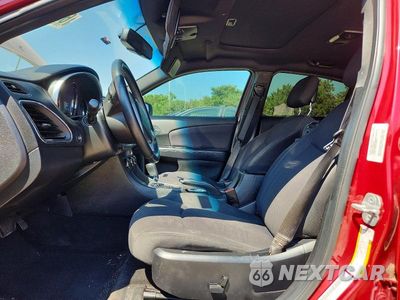 Zdjęcie 7 z 13 samochodu: 2012 CHRYSLER 200 TOURING VIN:1C3CCBBB8CN288506 - miniatura
