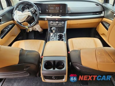 Zdjęcie 8 z 13 samochodu: 2023 KIA CARNIVAL LX VIN:KNDNB4H38P6193799 - miniatura