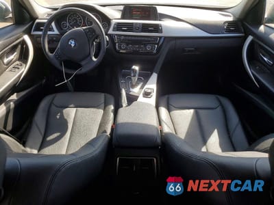 Zdjęcie 8 z 12 samochodu: 2018 BMW 320 XI VIN:WBA8A3C5XJA487127 - miniatura