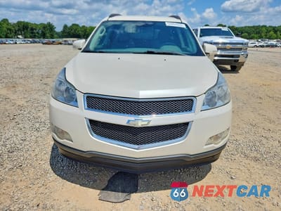 Piąte zdjęcie samochodu w środku: 2011 CHEVROLET TRAVERSE LT VIN:1GNKRGED0BJ258641 - miniatura