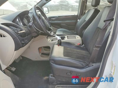 Zdjęcie 7 z 14 samochodu: 2019 DODGE GRAND CARAVAN SXT VIN:2C4RDGCG0KR694596 - miniatura