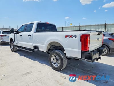 Drugie zdjęcie samochodu z przodu: 2023 FORD F350 SUPER DUTY VIN:1FT8W3BT8PED15975 - miniatura